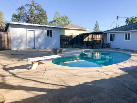 1450 Pleasant St, Redding, CA 96001 photo 27