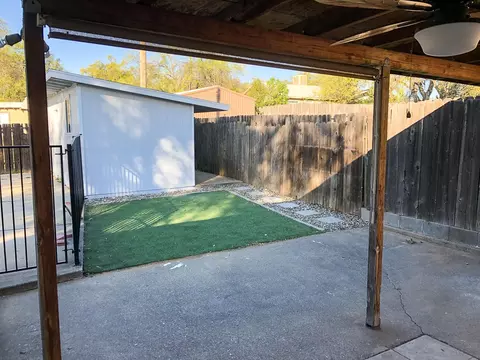 1450 Pleasant St, Redding, CA 96001 photo 23