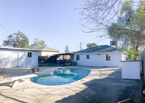 1450 Pleasant St, Redding, CA 96001 photo 28