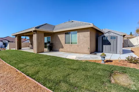 909 Albion Ave, Redding, CA 96003 photo 33