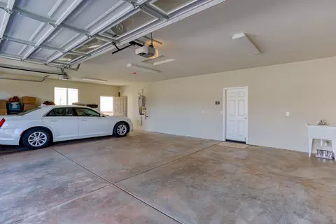 909 Albion Ave, Redding, CA 96003 photo 35