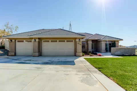 909 Albion Ave, Redding, CA 96003 photo 36