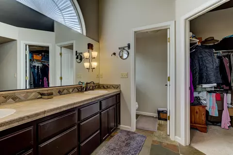 4157 Tiffany Ln, Redding, CA 96002 photo 28