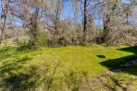 200 Boulder Creek Dr, Redding, CA 96003 photo 10
