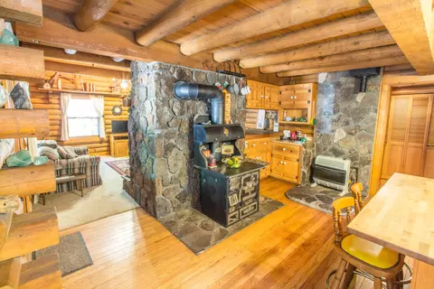 33795 Meteorite Way, Shingletown, CA 96088 photo 9