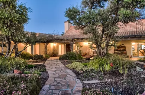 7897 Deer Hollow Ct, Redding, CA 96001 photo 1
