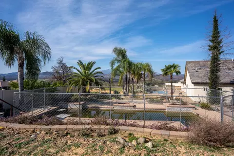 960 Coggins St, Redding, CA 96003 photo 7