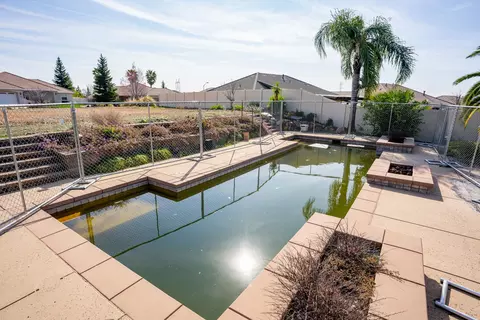 960 Coggins St, Redding, CA 96003 photo 9