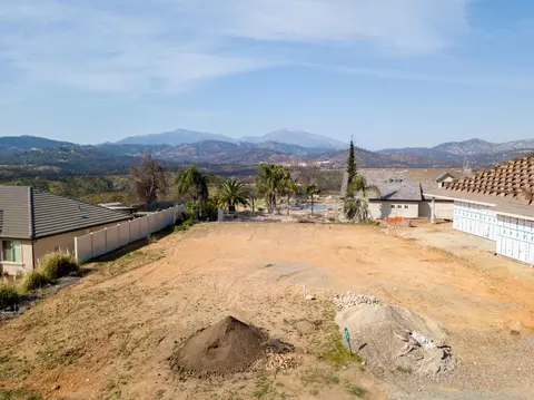 960 Coggins St, Redding, CA 96003 photo 13