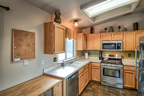 1691 Stetson Way, Redding, CA 96003 photo 10