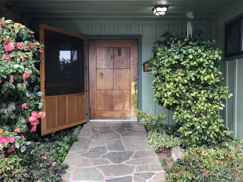 7577 White Birch Ln, Redding, CA 96002 photo 3