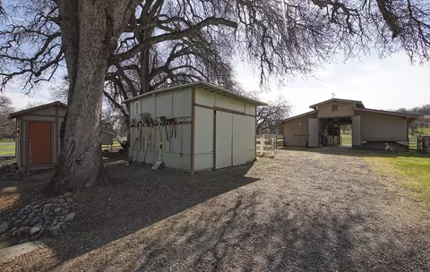 19255 Live Oak Rd, Red Bluff, CA 96080 photo 24