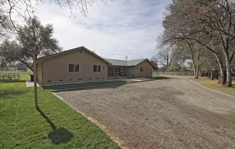 19255 Live Oak Rd, Red Bluff, CA 96080 photo 2