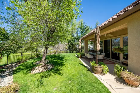 19533 San Vincente Dr, Redding, CA 96003 photo 87