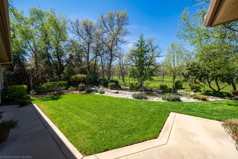 19533 San Vincente Dr, Redding, CA 96003 photo 92