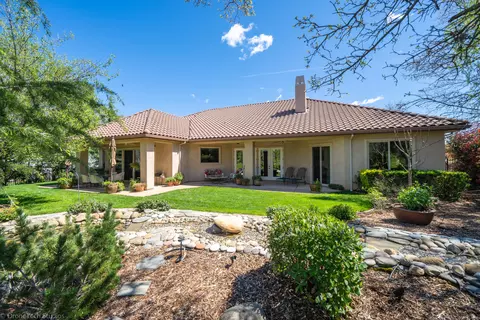 19533 San Vincente Dr, Redding, CA 96003 photo 85