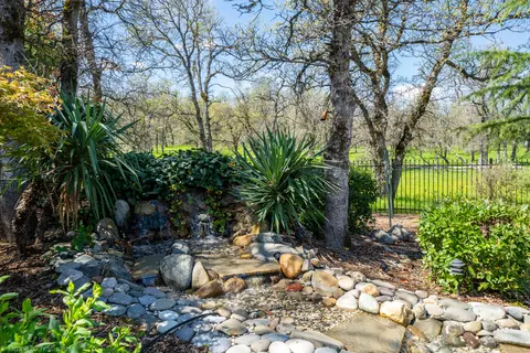 19533 San Vincente Dr, Redding, CA 96003 photo 91