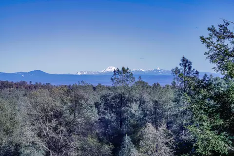 13777 Peace Valley Ln, Redding, CA 96003 photo 20