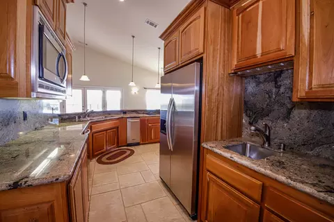 13777 Peace Valley Ln, Redding, CA 96003 photo 8