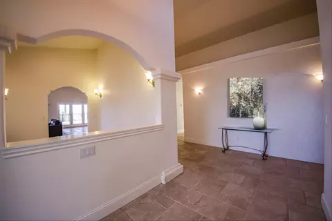 13777 Peace Valley Ln, Redding, CA 96003 photo 4