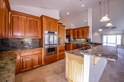 13777 Peace Valley Ln, Redding, CA 96003 photo 12