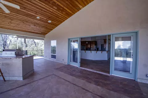 13777 Peace Valley Ln, Redding, CA 96003 photo 21