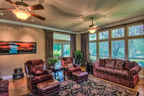 13330 Tierra Heights Rd, Redding, CA 96003 photo 21