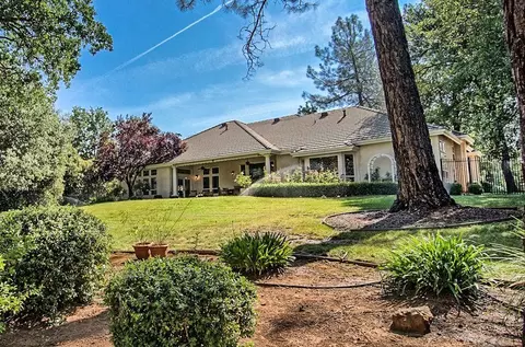 13330 Tierra Heights Rd, Redding, CA 96003 photo 9