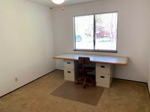 19755 Paso Robles Ave, Redding, CA 96003 photo 11