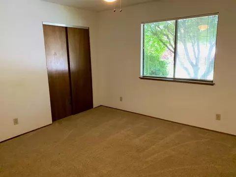 19755 Paso Robles Ave, Redding, CA 96003 photo 19