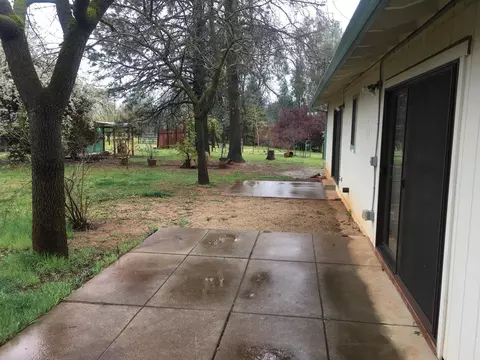 19755 Paso Robles Ave, Redding, CA 96003 photo 36