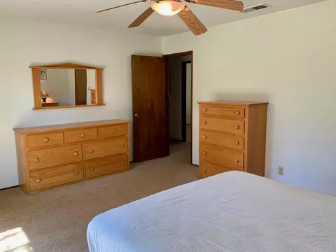 19755 Paso Robles Ave, Redding, CA 96003 photo 15