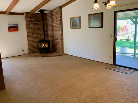 19755 Paso Robles Ave, Redding, CA 96003 photo 22