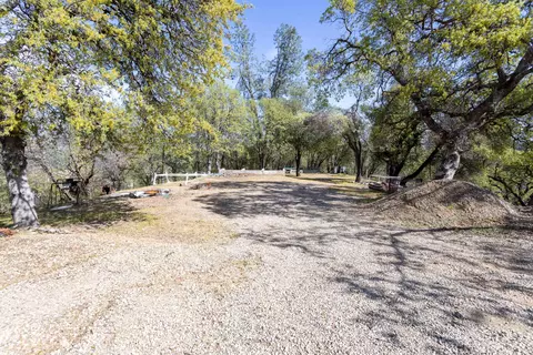 19336 Hill St, Anderson, CA 96007 photo 46