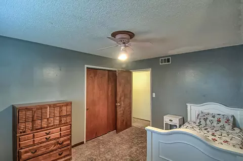 681 Terrace Dr, Redding, CA 96002 photo 28