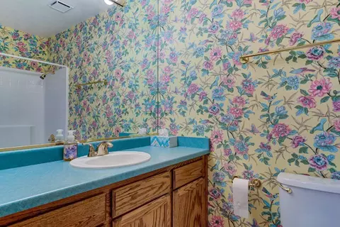 538 Cessane Walk, Redding, CA 96001 photo 13