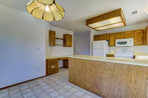 538 Cessane Walk, Redding, CA 96001 photo 6