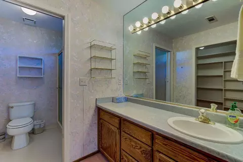 538 Cessane Walk, Redding, CA 96001 photo 20