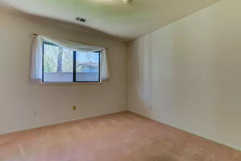 538 Cessane Walk, Redding, CA 96001 photo 15