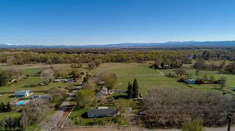 21285 Shelly Ln, Anderson, CA 96007 photo 5