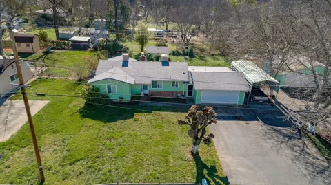 21285 Shelly Ln, Anderson, CA 96007 photo 2