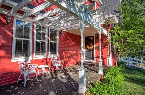 15726 Mountain Shadows Dr, Redding, CA 96001 photo 5