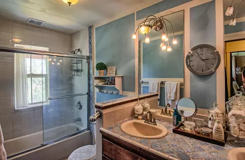 15726 Mountain Shadows Dr, Redding, CA 96001 photo 22