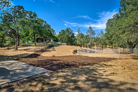 15726 Mountain Shadows Dr, Redding, CA 96001 photo 31