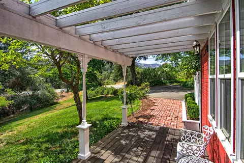15726 Mountain Shadows Dr, Redding, CA 96001 photo 33