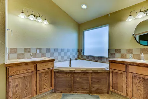 1663 1st St, Anderson, CA 96007 photo 16