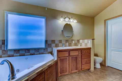 1663 1st St, Anderson, CA 96007 photo 17