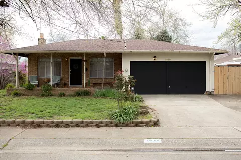 2060 Athens Ave, Redding, CA 96001 photo 1