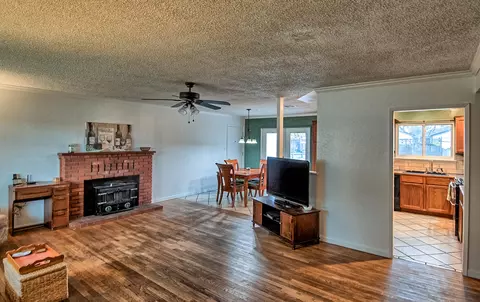 1234 Riviera Dr, Redding, CA 96001 photo 5