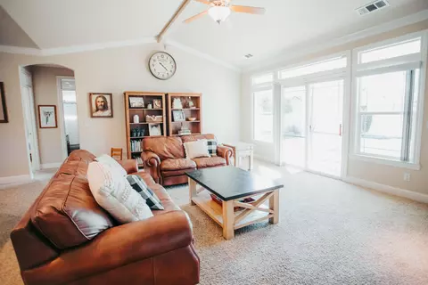 2379 Marlene Ave, Redding, CA 96002 photo 12